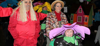 Ir a http://barruelo.com/novedades/carnaval.php